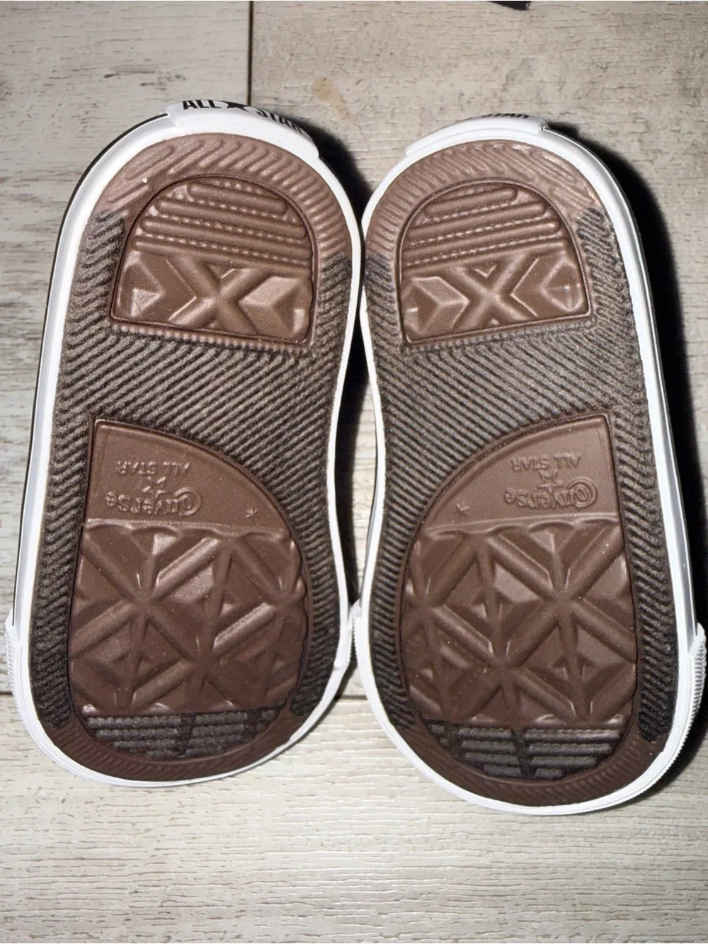 Converse Chuck Taylor All Star Infant Size 4